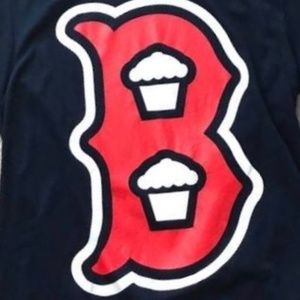 Johnny Cupcakes t-shirt